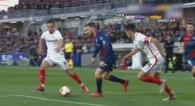 阿隆索F1成功秘诀：战术智慧、体能训练与健康管理揭秘