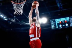 湖人旧将丹尼斯·雷迪什加盟立陶宛篮球俱乐部，开启新篇章